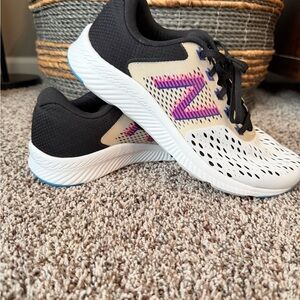 Women's New Balance Athletic Shoes